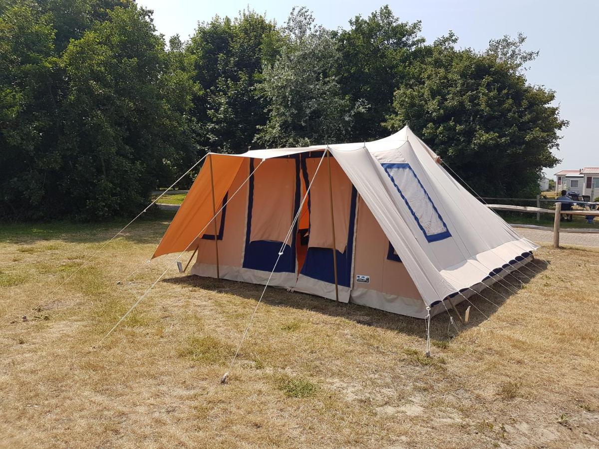 Ameland Tentenverhuur Atv Ballum Esterno foto